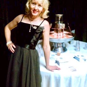 Absolutely MINT VINTAGE! Lovely  & classy Party Dress